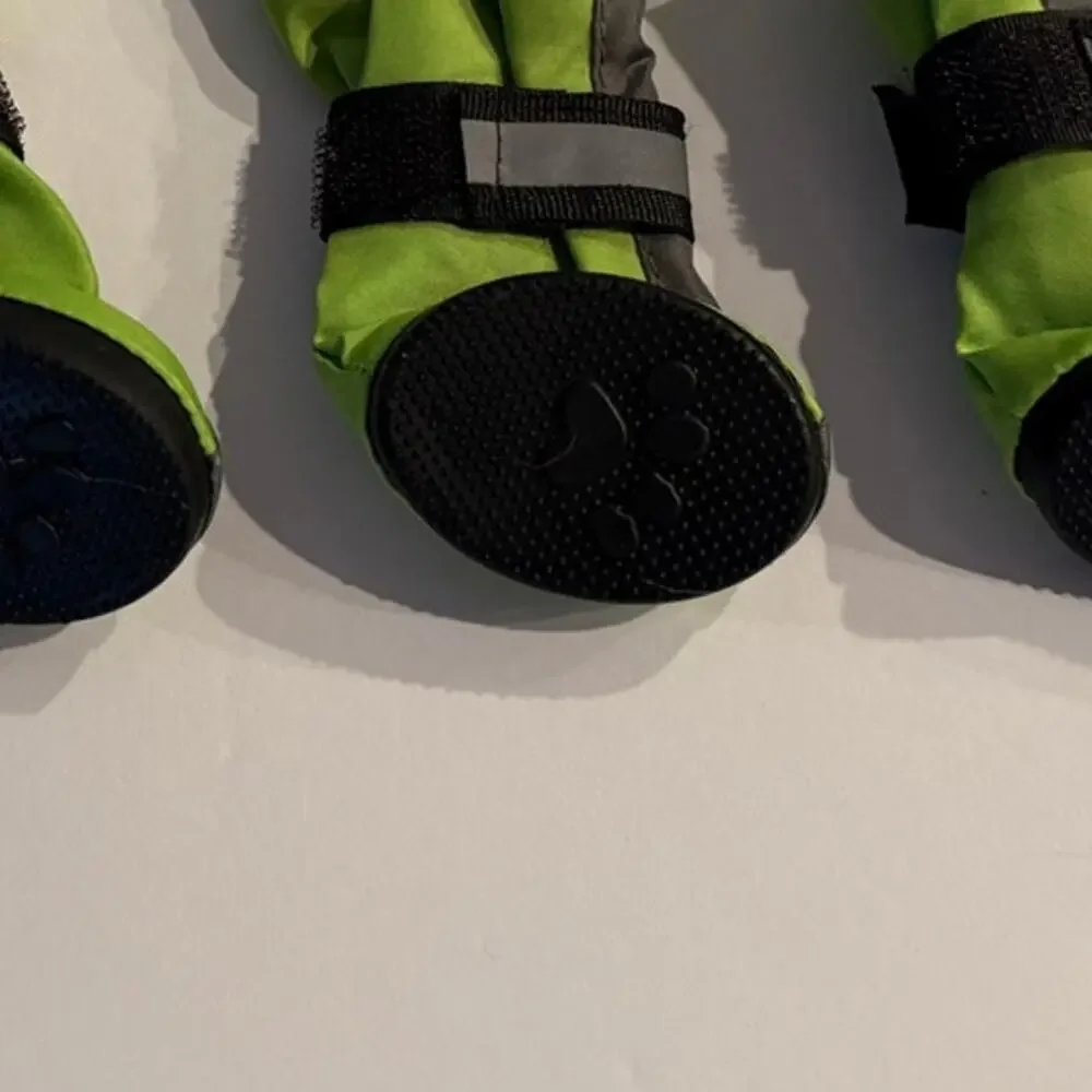 Top Paw Size XS Lime Green & Gray Reflective Protective Dog Boots - Set of 4